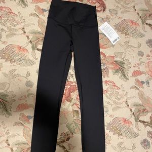 Wunder Under HR Tight Lululemon (NWT)